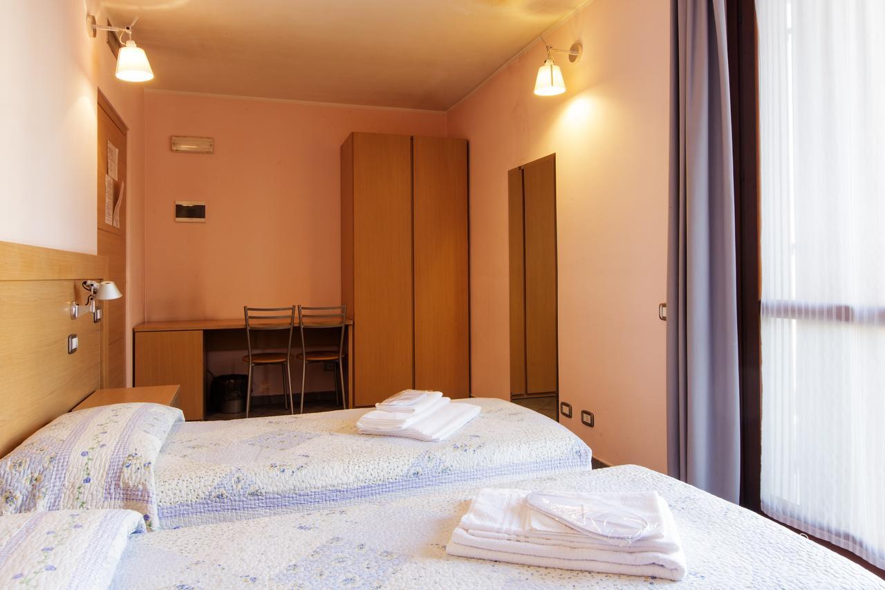 Albergo Verdi Novi Ligure Extérieur photo